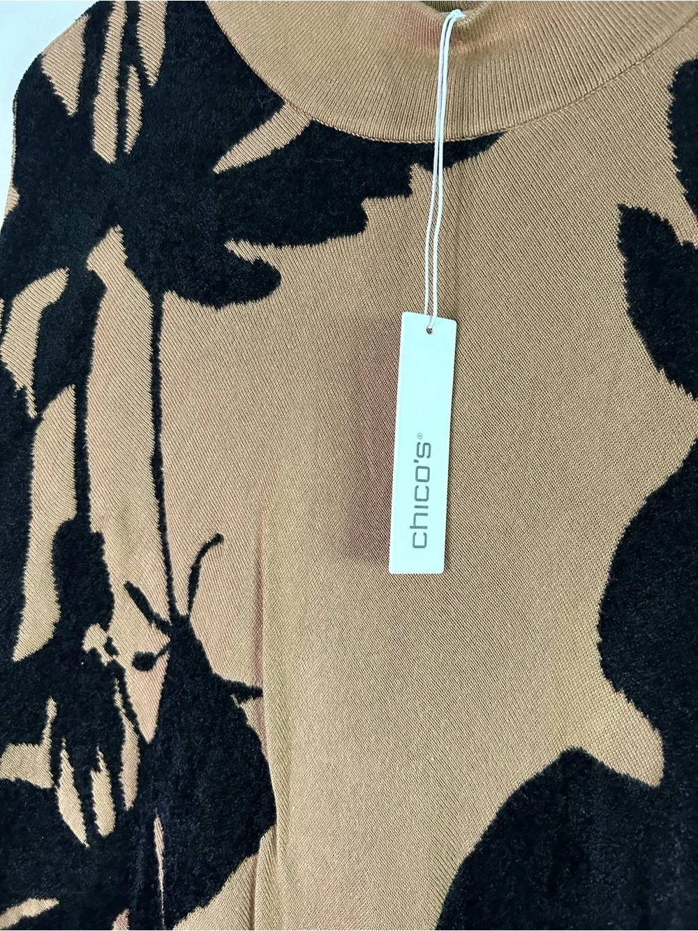 Chico's NWT Camel and Black Knit V-Neck Heavy Sweater Poncho